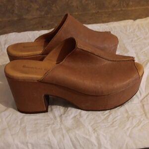 Chocolat Blu Brown Leather Platform Mules with Chunky Heel